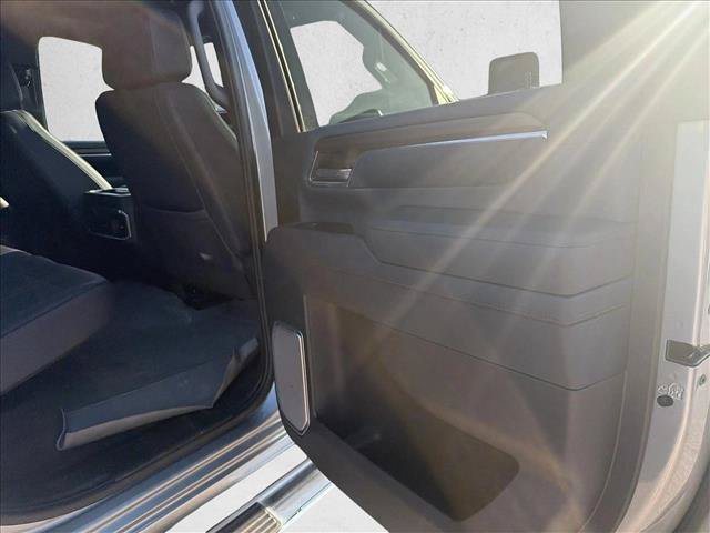 Used 2024 Chevrolet Silverado 3500 High Country w/ High Country Premium Package AWD/4WD image 21