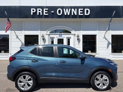 Certified 2024 Buick Encore GX Preferred w/ Comfort Package AWD/4WD image 4