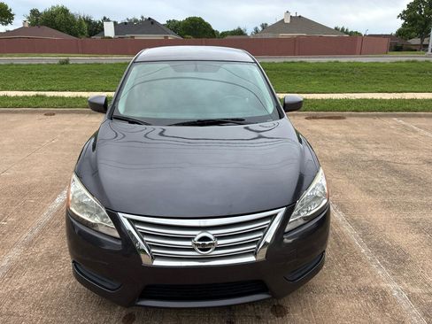 Used 2015 Nissan Sentra SV image 3