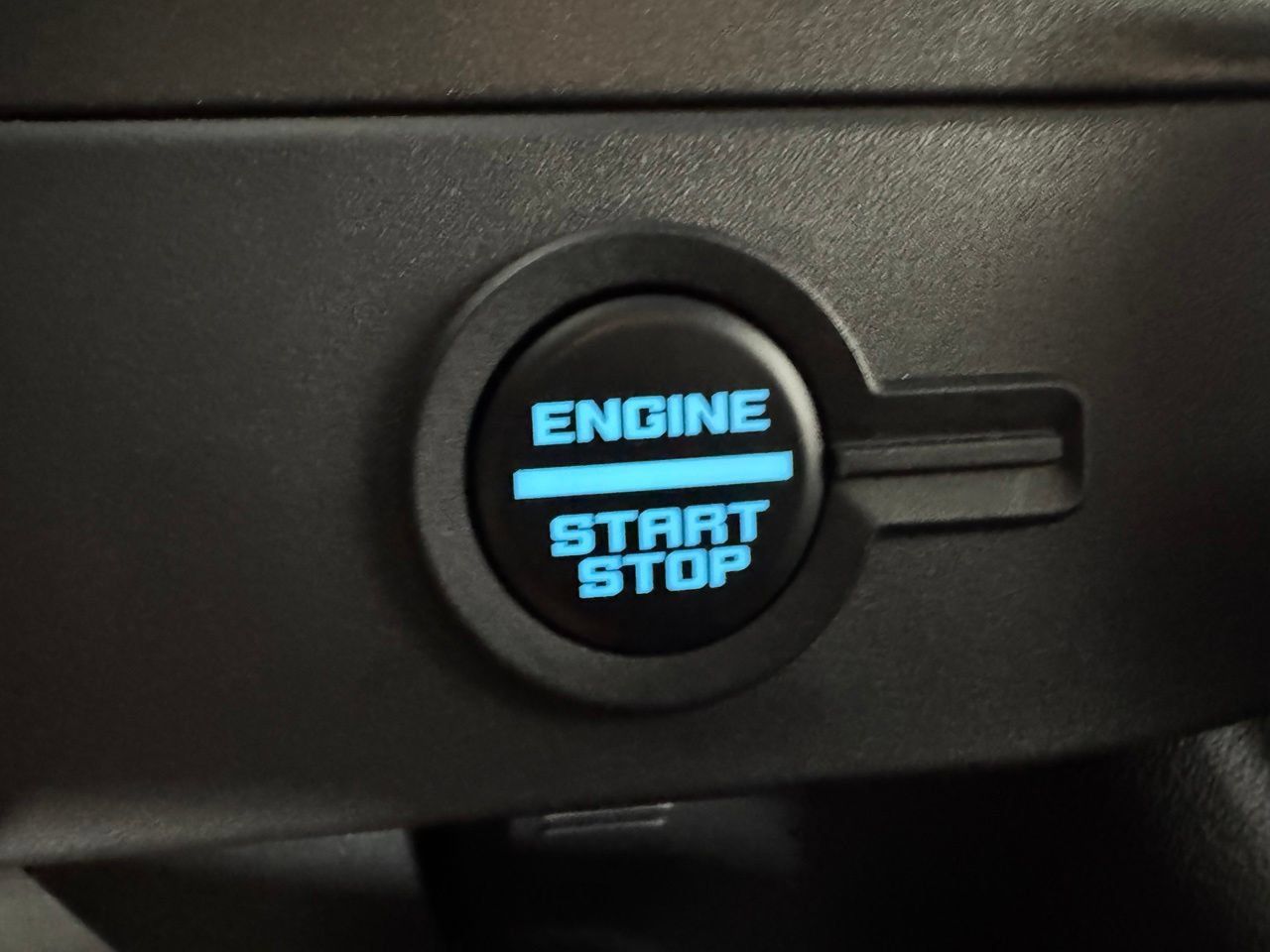 Used 2025 Ford Bronco Badlands AWD/4WD image 25