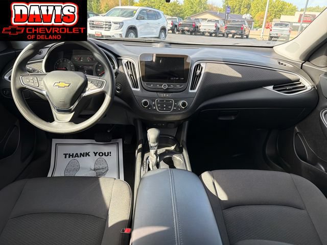 Used 2025 Chevrolet Malibu LT FWD image 18