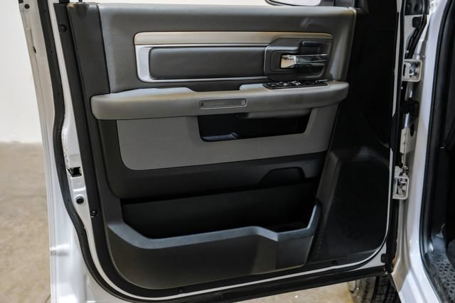 Used 2020 RAM 1500 Classic SLT RWD image 37