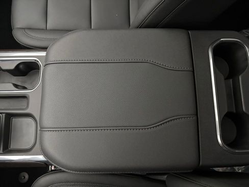 New 2026 GMC Sierra 1500 SLT w/ SLT Premium Package image 29