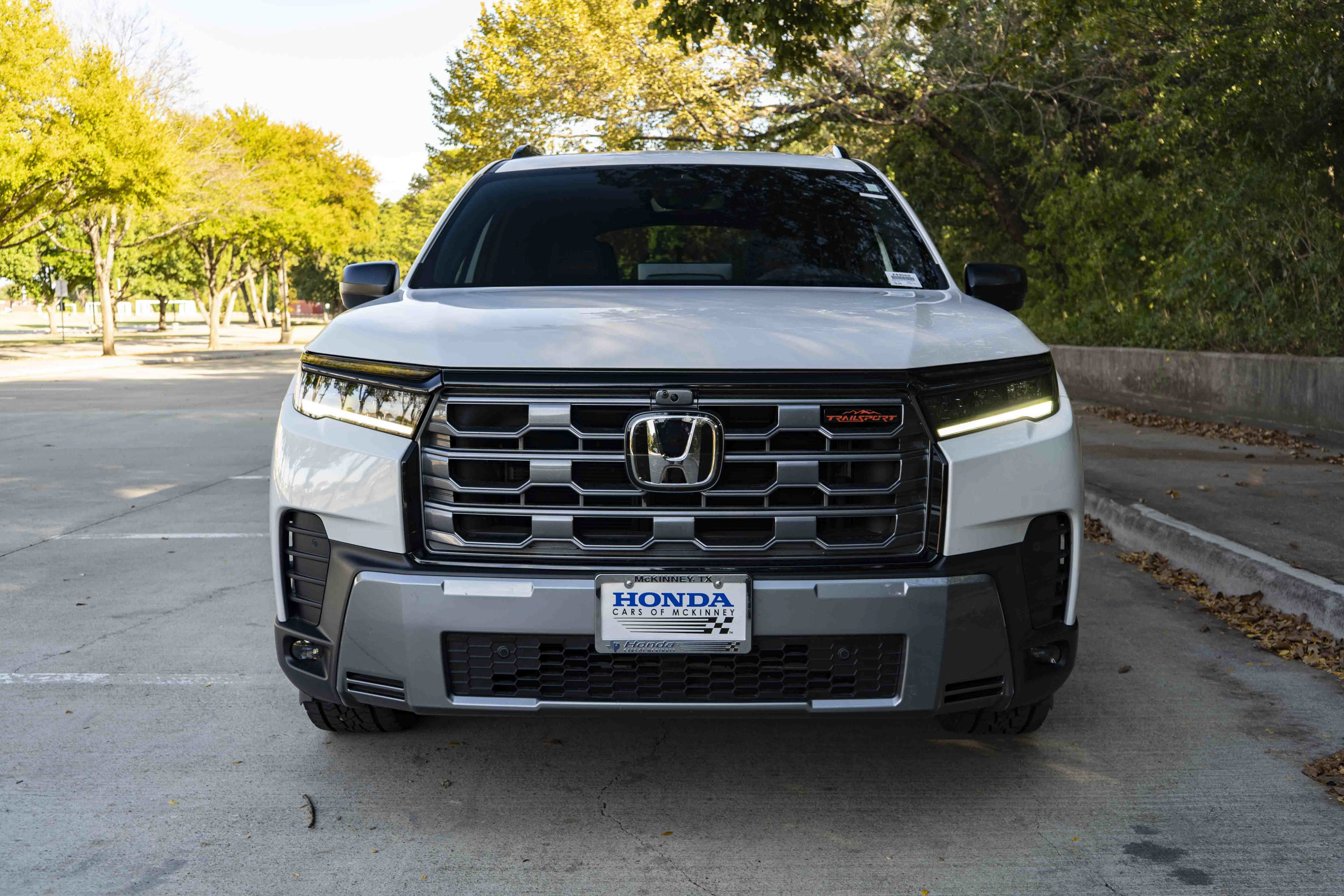 Certified 2026 Honda Pilot TrailSport image 3