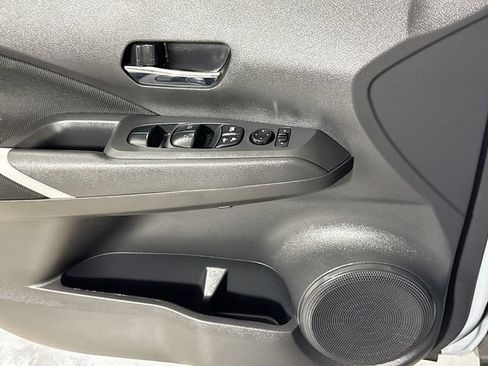 Used 2024 Nissan Kicks SV w/ Interior Electronics Package FWD image 15