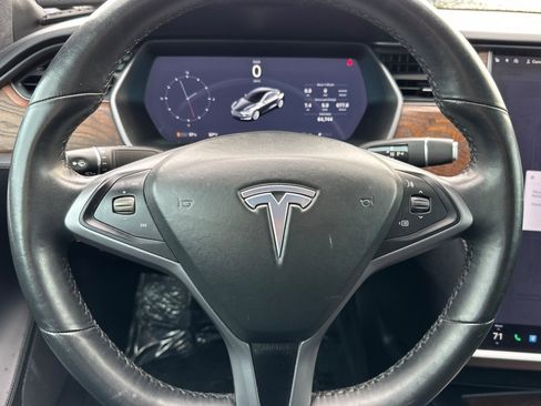 Used 2018 Tesla Model S 75D image 24