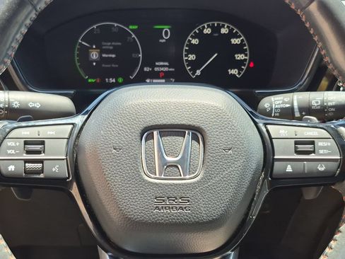 Used 2024 Honda CR-V Sport Touring image 16