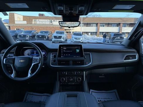 Used 2024 Chevrolet Suburban Premier w/ Premium Package image 36