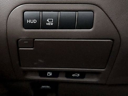 Used 2020 Lexus LS 500 w/ Luxury Package image 27