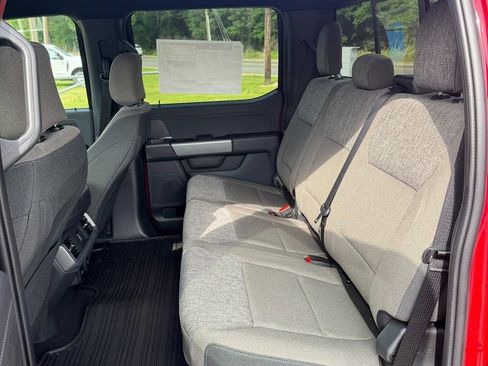 Used 2025 Ford F150 XLT w/ Equipment Group 302A MID image 17