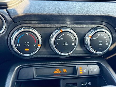 Used 2022 MAZDA MX-5 Miata Grand Touring w/ Weather Package image 17