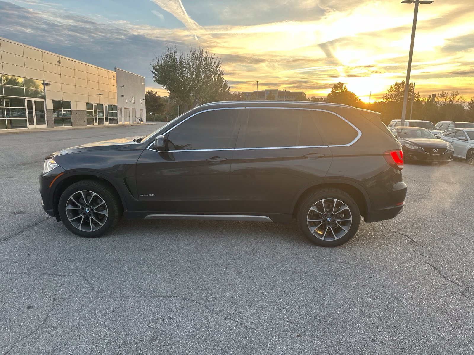 Used 2018 BMW X5 sDrive35i RWD image 8
