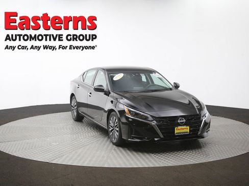 Used 2023 Nissan Altima 2.5 SV image 50