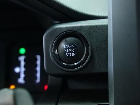 Used 2024 Toyota Tacoma SR5 w/ SR5 Upgrade Package RWD image 28