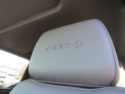 New 2026 GMC Sierra 1500 AT4 w/ Technology Package image 17