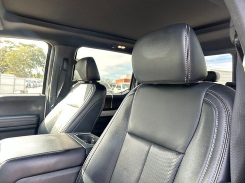 Used 2022 Ford F350 Lariat w/ Lariat Ultimate Package image 9