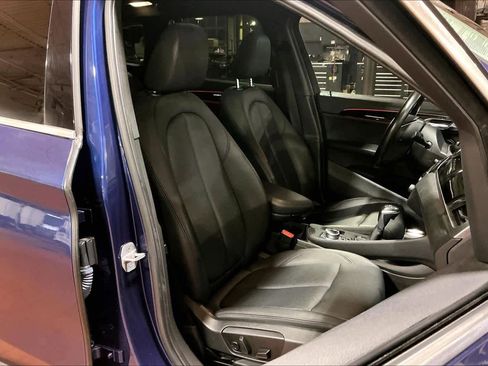 Used 2019 BMW X1 xDrive28i w/ Convenience Package image 10