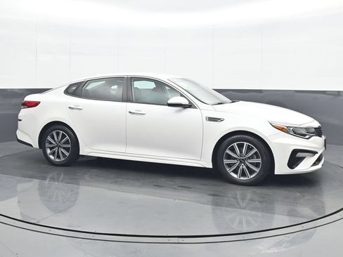 Used 2019 Kia Optima LX w/ LX 17" Wheel Package FWD image 8