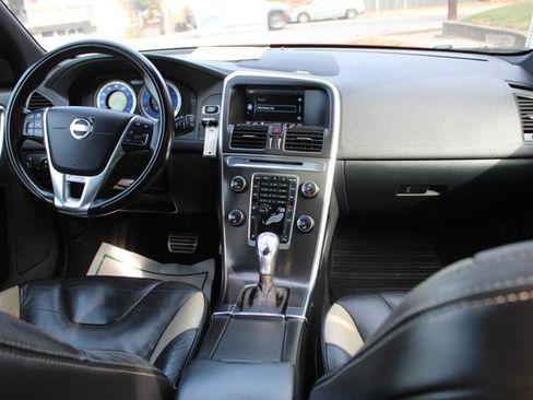 Used 2013 Volvo XC60 T6 image 11