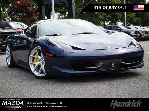 Used 2013 Ferrari 458 Italia Coupe RWD image 1