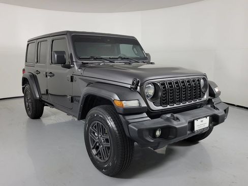 Used 2024 Jeep Wrangler Unlimited Sport AWD/4WD image 1