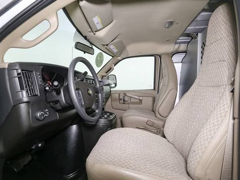 Used 2025 Chevrolet Express 2500 w/ Driver Convenience Package RWD image 29