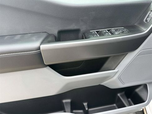 Used 2025 Ford F350 XLT w/ FX4 Off-Road Package image 9