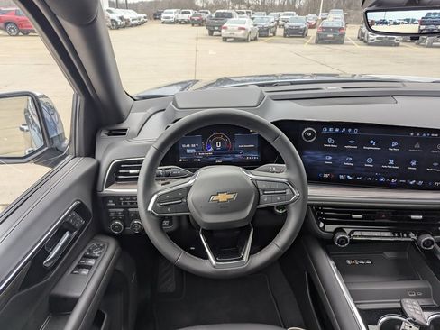 New 2026 Chevrolet Tahoe Premier image 3