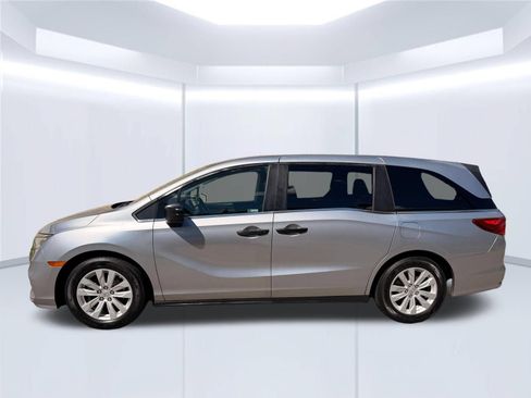 Used 2019 Honda Odyssey LX image 10
