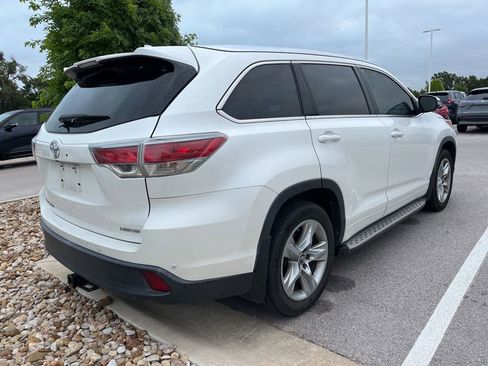 Used 2016 Toyota Highlander Limited image 3