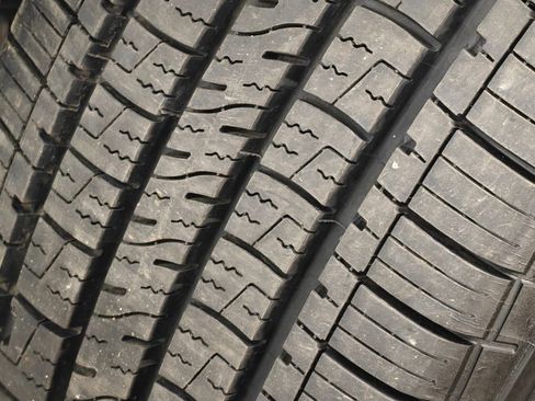 Used 2023 Volvo XC60 B5 Plus image 46