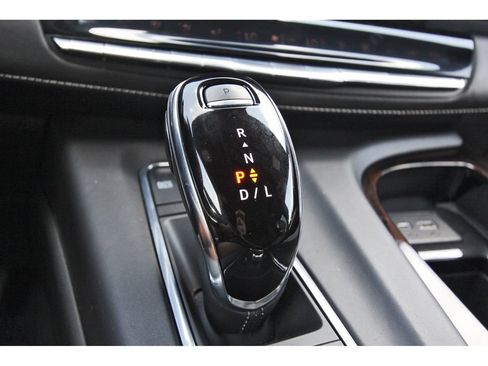Used 2021 Cadillac Escalade Sport Platinum AWD/4WD image 25