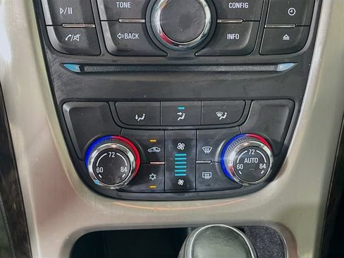 Used 2016 Buick Verano FWD image 16