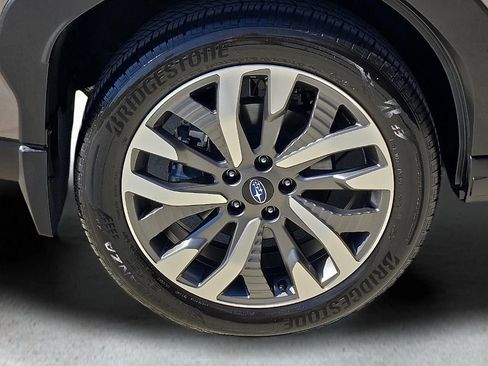 Certified 2025 Subaru Forester Touring AWD/4WD image 8