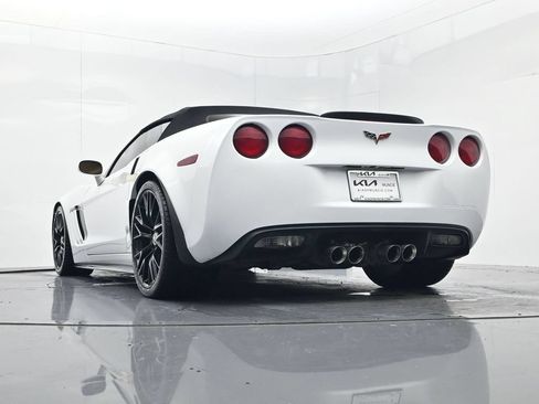 Used 2012 Chevrolet Corvette Grand Sport RWD image 32