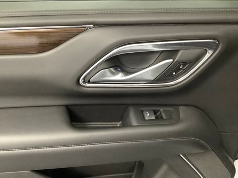 Used 2022 GMC Yukon XL SLE w/ Max Trailering Package AWD/4WD image 6