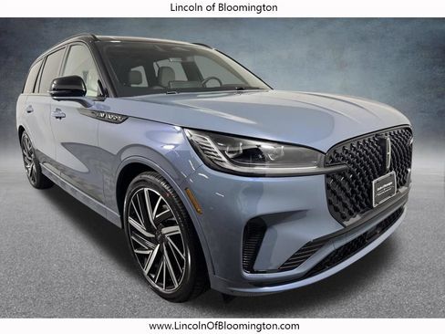 New 2026 Lincoln Aviator Black Label w/ Black Label Special Edition AWD/4WD image 10