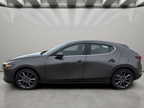 Used 2025 MAZDA MAZDA3 s image 2