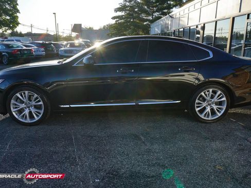 Used 2017 Volvo S90 T6 Inscription w/ Vision Package image 4