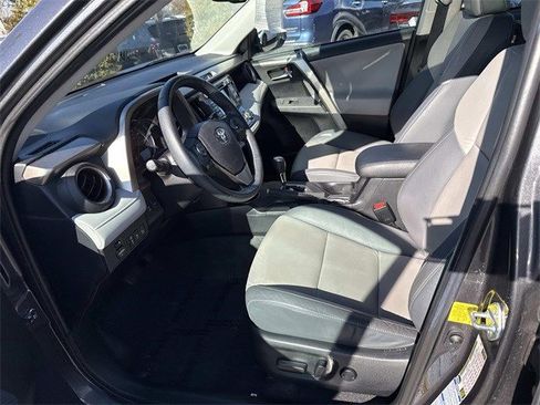 Used 2015 Toyota RAV4 Limited image 14