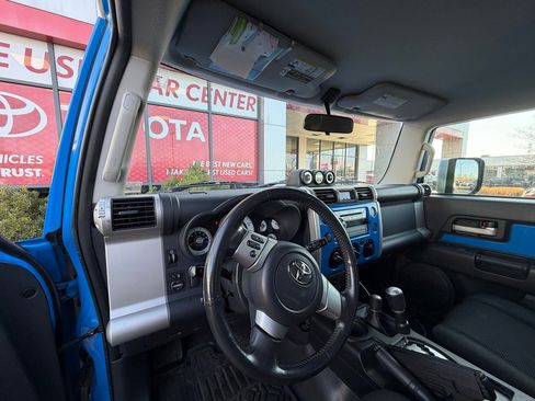 Used 2007 Toyota FJ Cruiser Base image 5