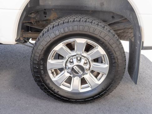 Used 2017 Ford F350 Platinum w/ Platinum Ultimate Package AWD/4WD image 28