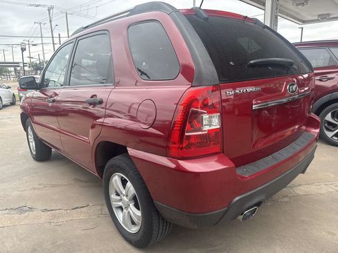Used 2009 Kia Sportage LX FWD image 3