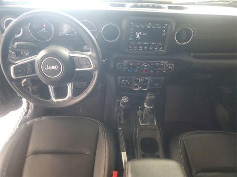 Used 2021 Jeep Wrangler Unlimited Sahara w/ Safety Group image 13