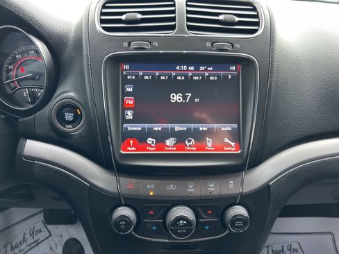 Used 2018 Dodge Journey Crossroad image 12