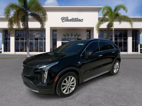 Used 2019 Cadillac XT4 Premium Luxury w/ Driver Awareness Package image 6