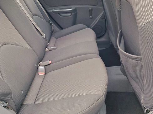 Used 2008 Kia Rio5 FWD image 10