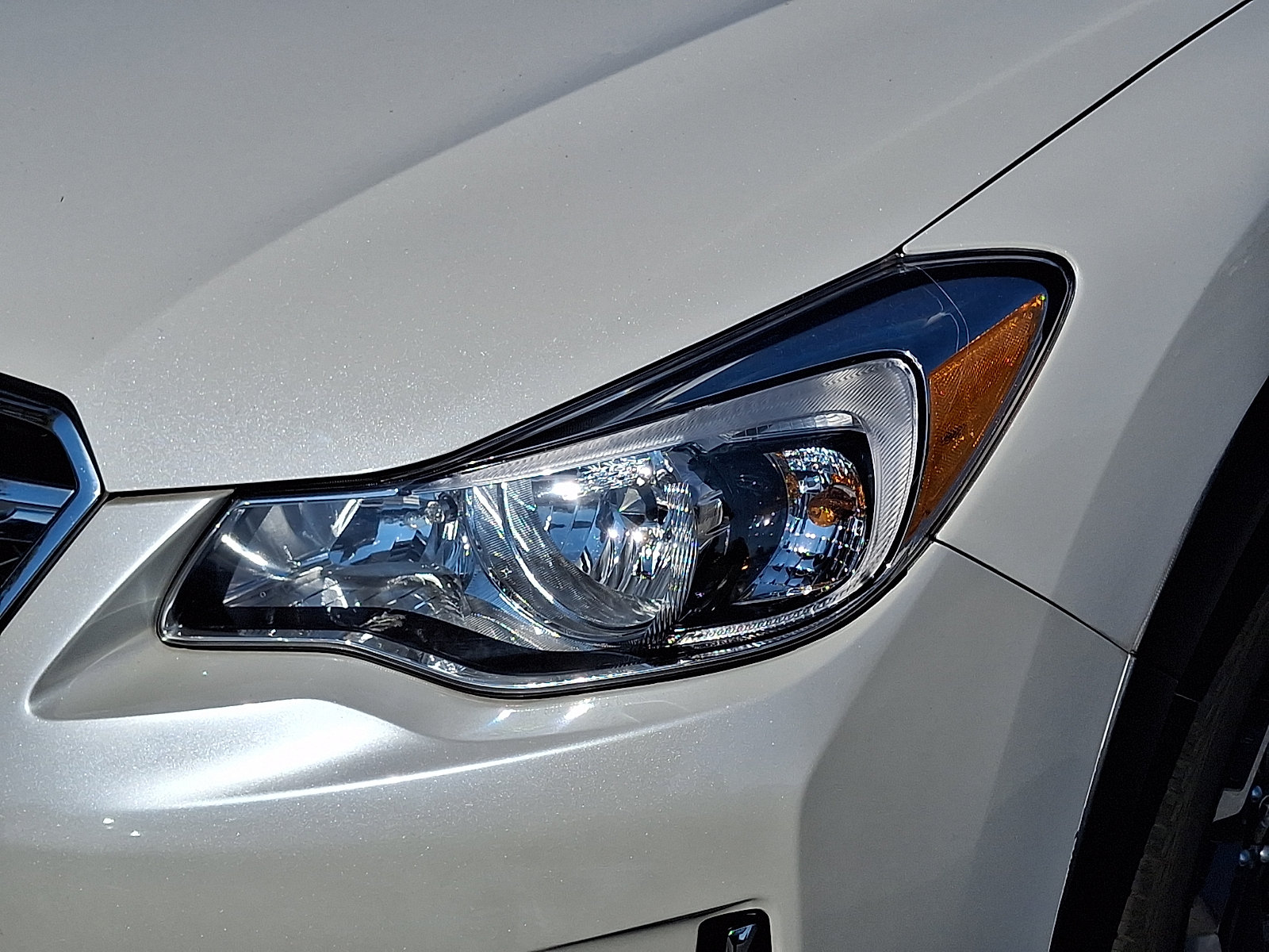 Used 2017 Subaru Crosstrek 2.0i Premium w/ Moonroof Package AWD/4WD image 10