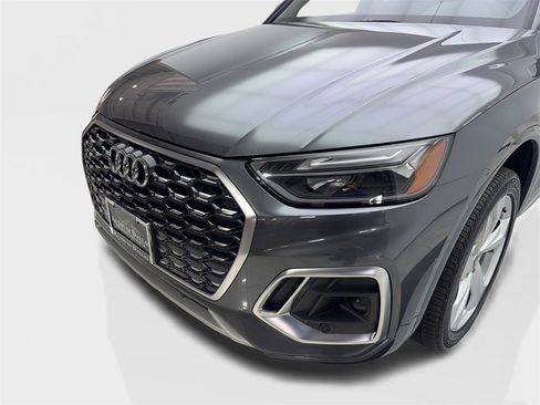 Used 2023 Audi Q5 2.0T Premium w/ Convenience Package image 16