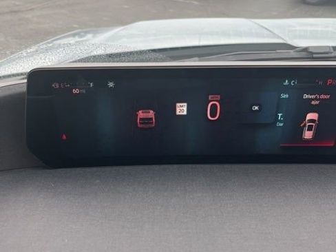 New 2025 Ford Expedition Active image 15